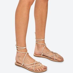 WIGOCLYA sandals